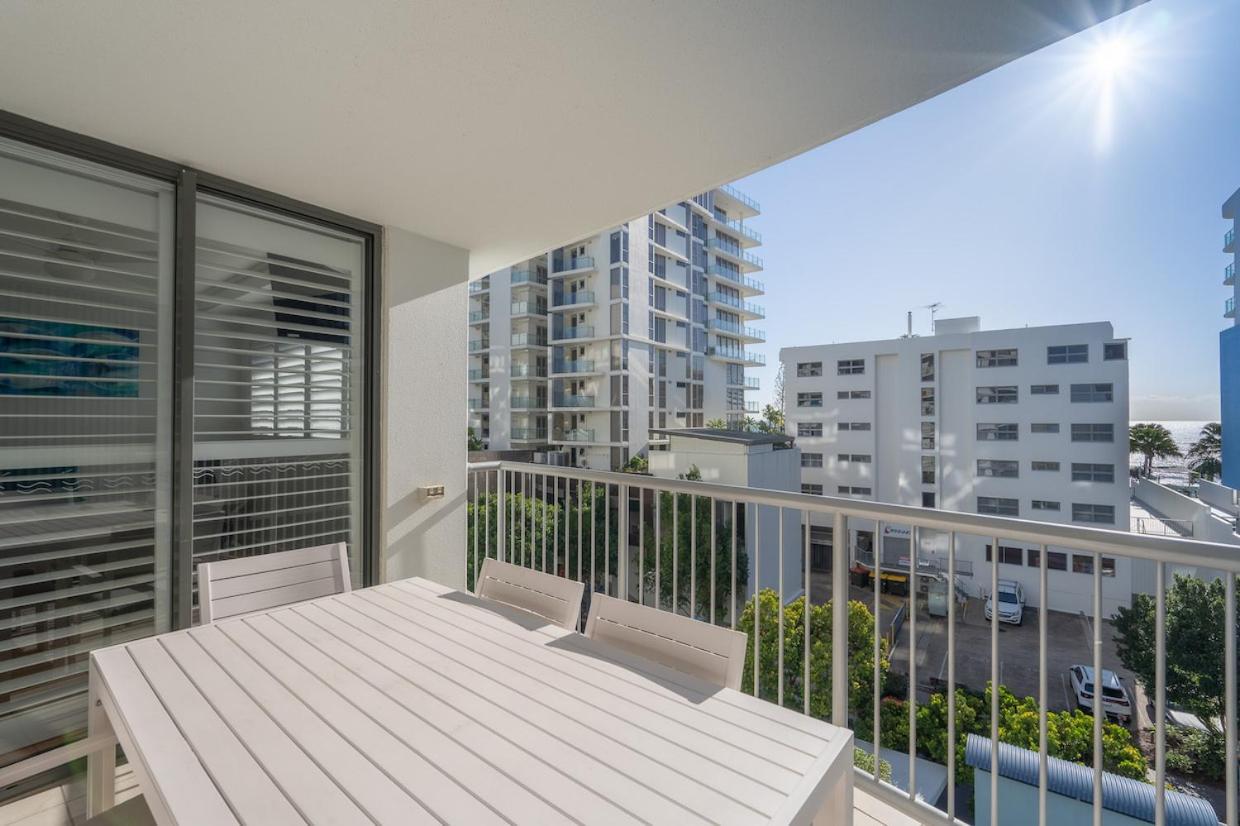 Seamark On First Mooloolaba Exterior foto